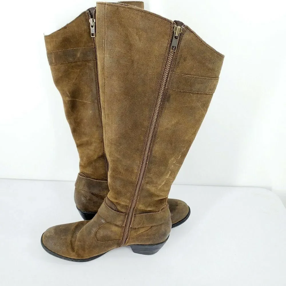 Born $210 distressed